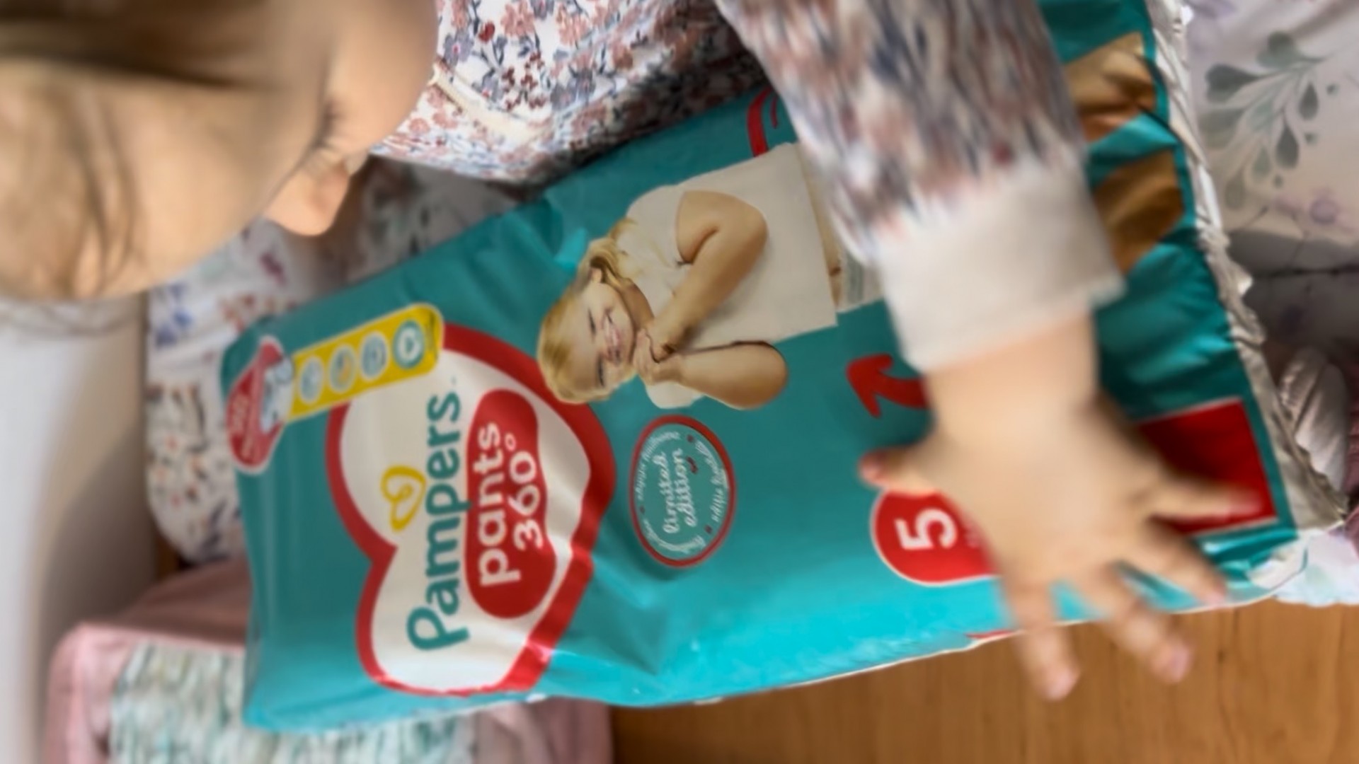Pampers Pants s kapsou Stop & Protect: Pohodlí a spolehlivost pro každé dítě