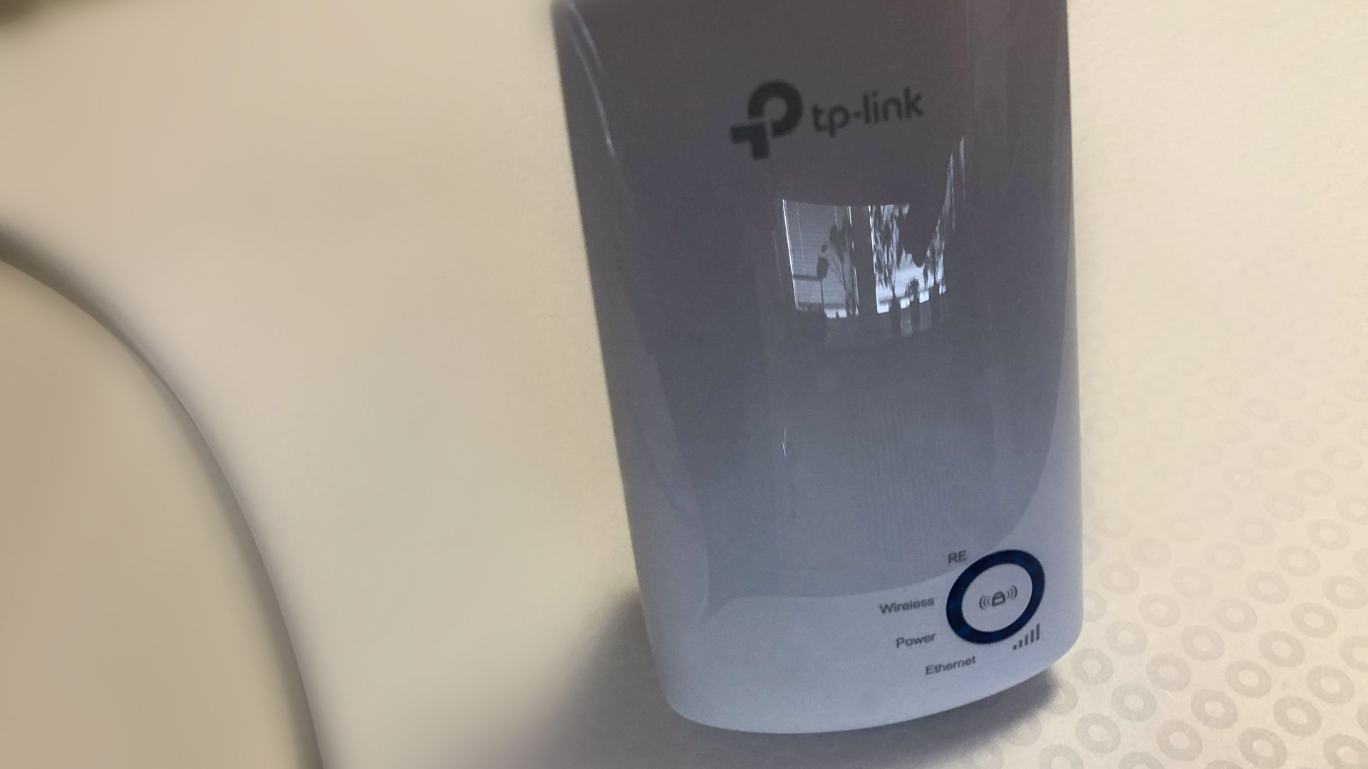 Recenze Wi-Fi zesilovače TP-LINK TL-WA850RE: Funguje to?