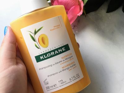 Řada šampon Klorane s mangovým máslem na suché vlasy