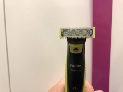 Takto vypadá břit Philips One Blade po několika měsících používání - brzy jej budu měnit